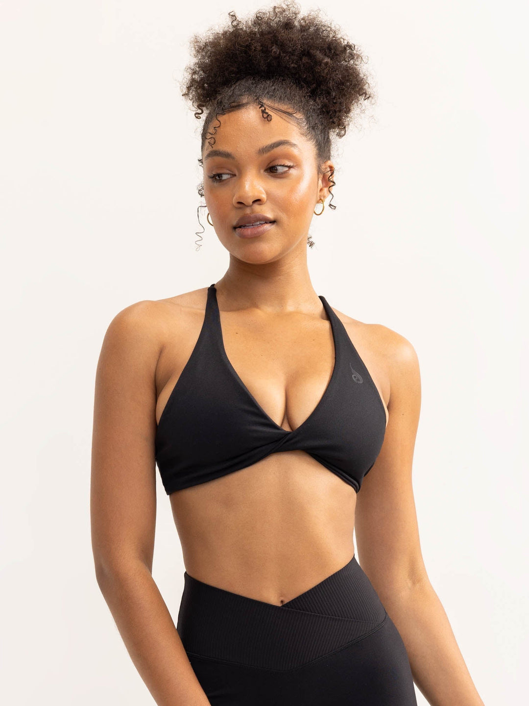Sports Bras & Tops